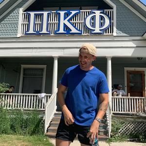 Meet your Posher, Tyler